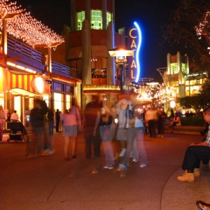 Downtown Disney - Dressed for the Holidays