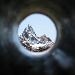 Everest Through the Telescope