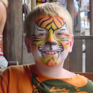 Face Painting: Tiger