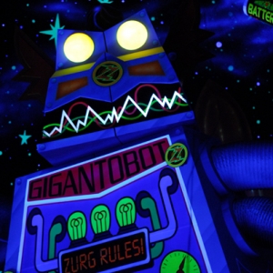 Buzz Lightyear's Spin - Zurg Rules