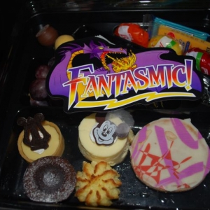 Fantasmic! Dessert Box Cover 1