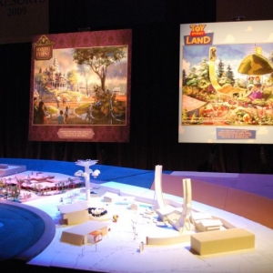 Hong Kong Disneyland expansion models 1
