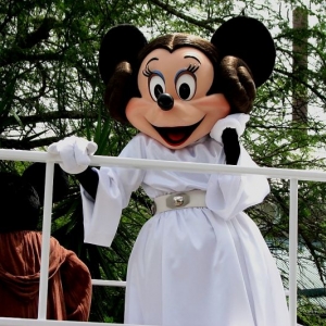 Star Wars Weekends: Princess Leia Minnie Mouse