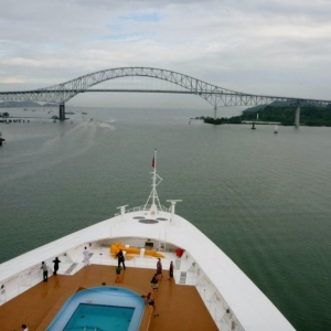 Panama Canal - Heading out into the Pacific