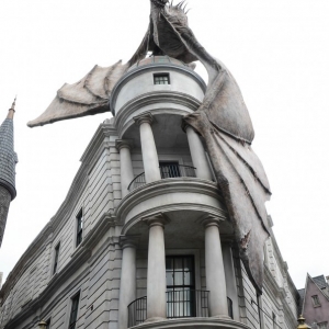 WDWINFO-Universal-Diagon-Alley-Harry-Potter-Escape-From-Gringotts-002