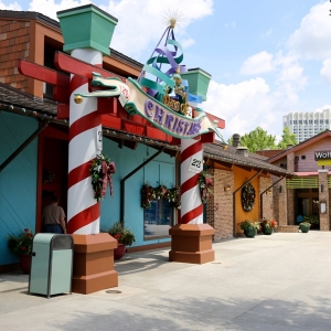 Disney-springs-marketplace-30