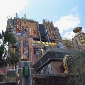 Guardians-of-the-Galaxy-Mission-Breakout-097