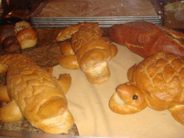 Coronado Springs bread creatures