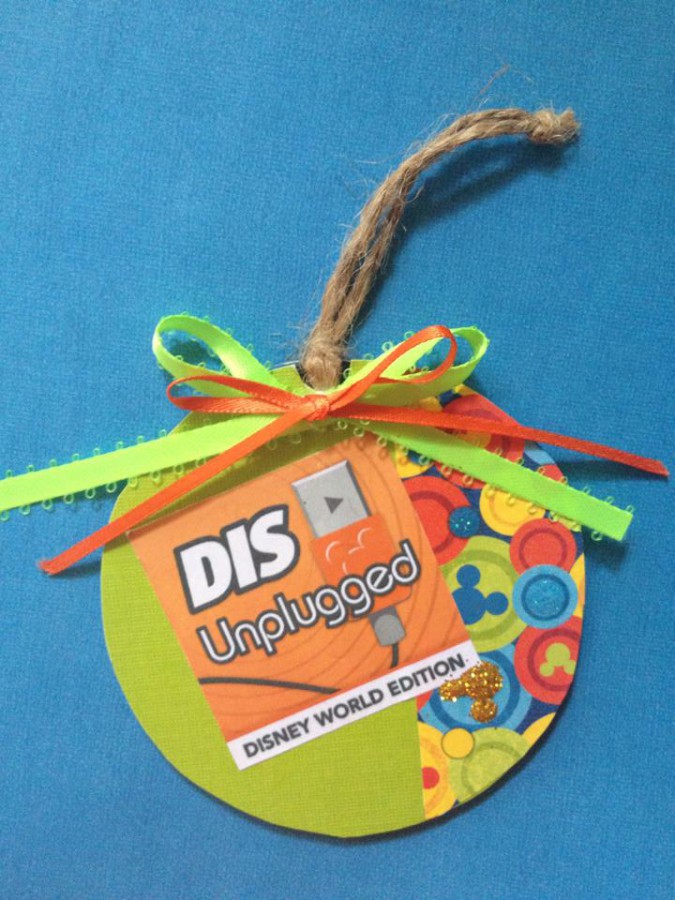 DIS_Unplugged_Ornament