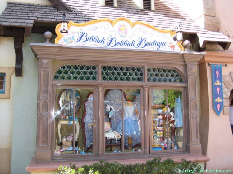 Disneyland Bibbity Bobbity Boutique