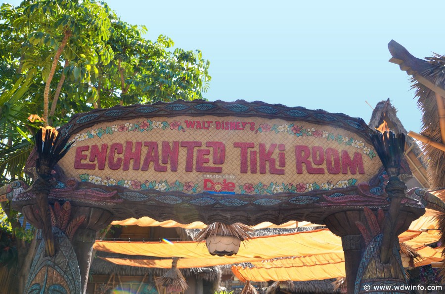 Enchanted-Tiki-Room-001