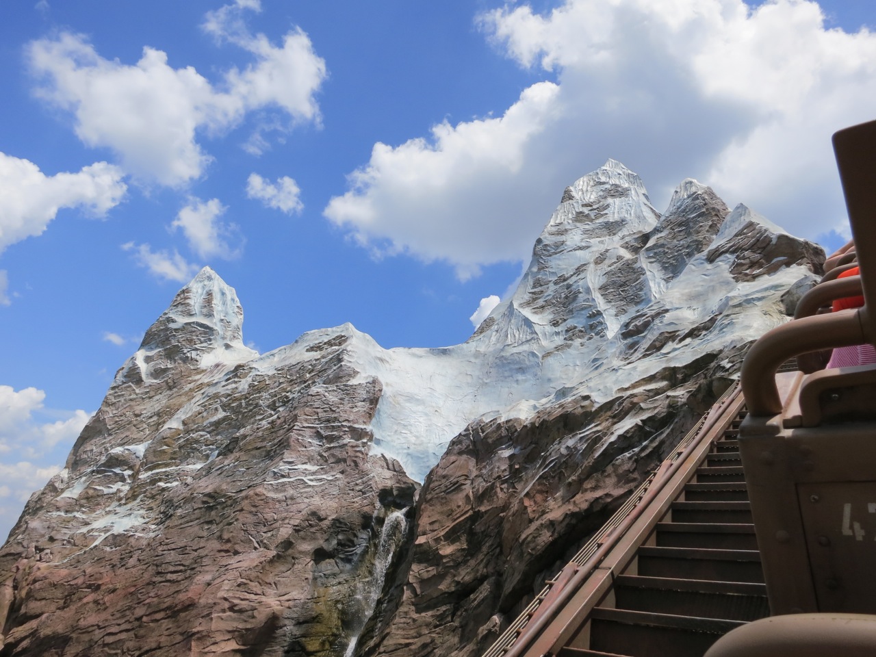 Expedition-Everest-201