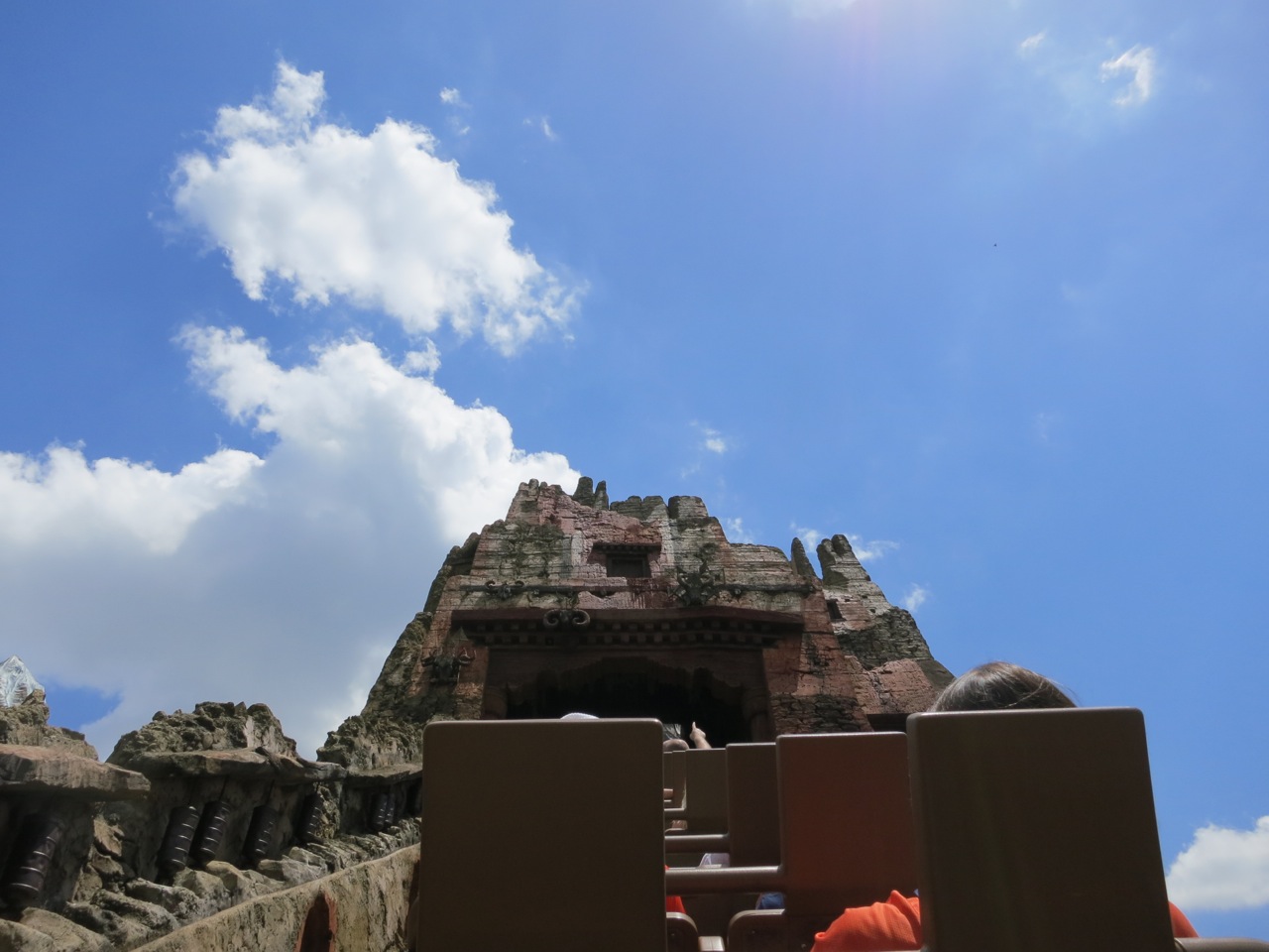 Expedition-Everest-202