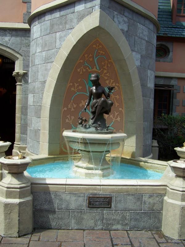 Fantasyland Fountain