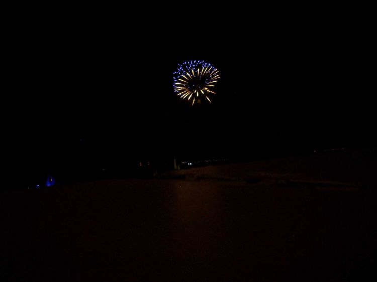 Fireworks_and_BLT_080