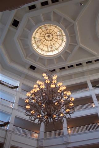 Grand Floridian chandelier and ceiling.