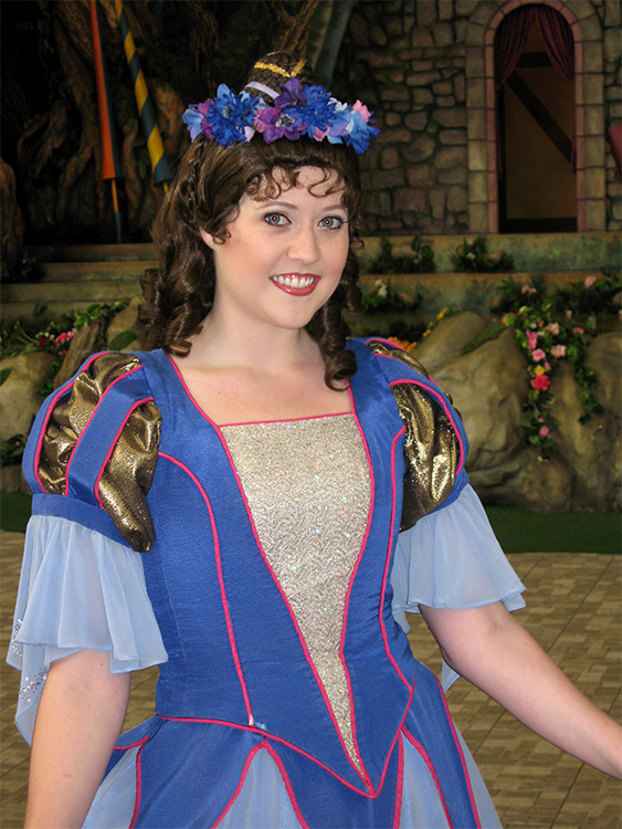 Lady at DL Princess Fantasy Faire