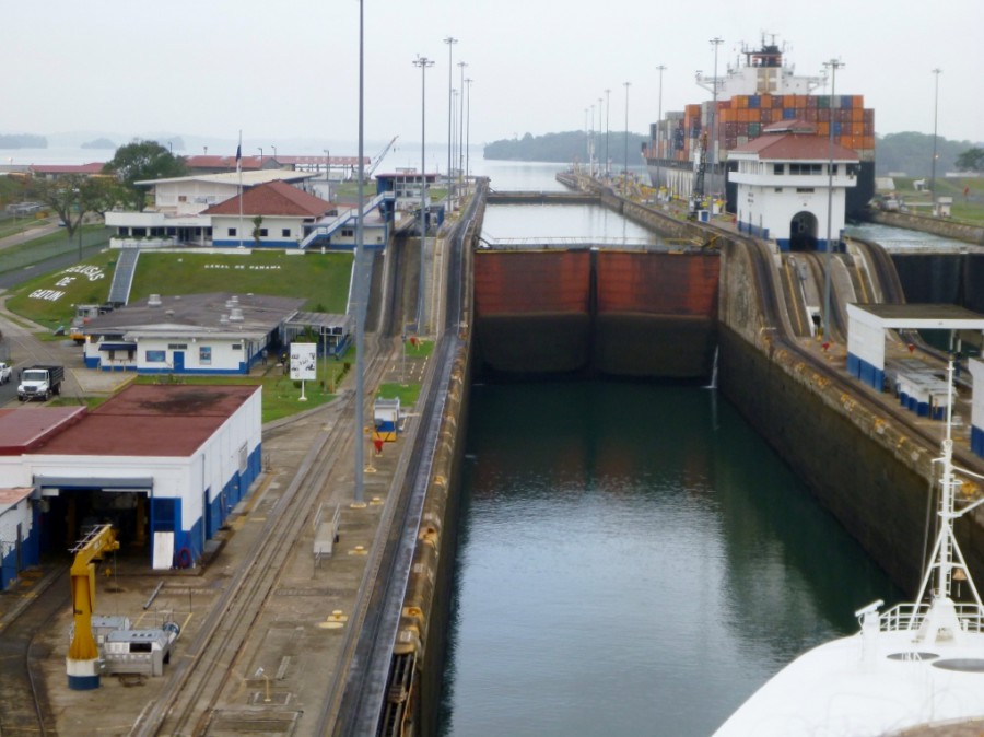 Panama Canal - Gantun Locks