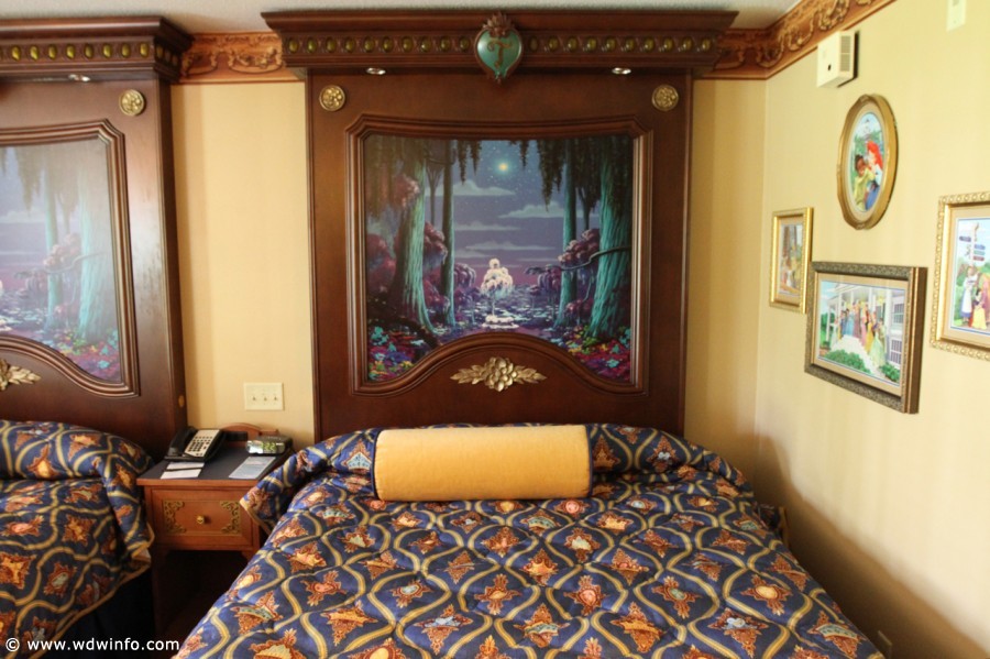 royal-guest-rooms-007