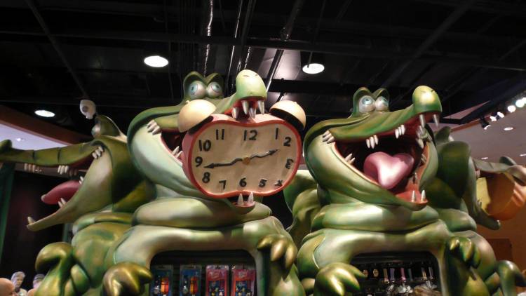 Tic Toc  - World of Disney Store