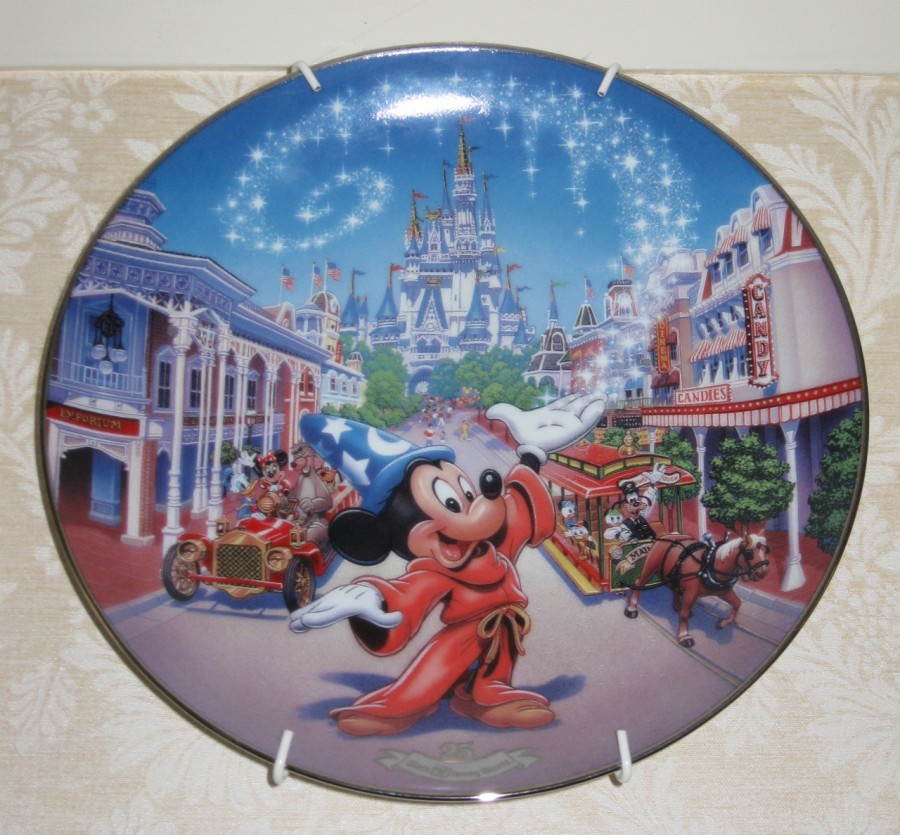 WDW 25th Anniversary Plate