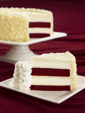 Stefanie%27s_Ultimate_Red_Velvet_Cake_Cheesecake1%281%29.jpg