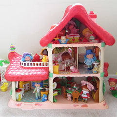 Berry-happy-home-dollhouse_medium.jpg