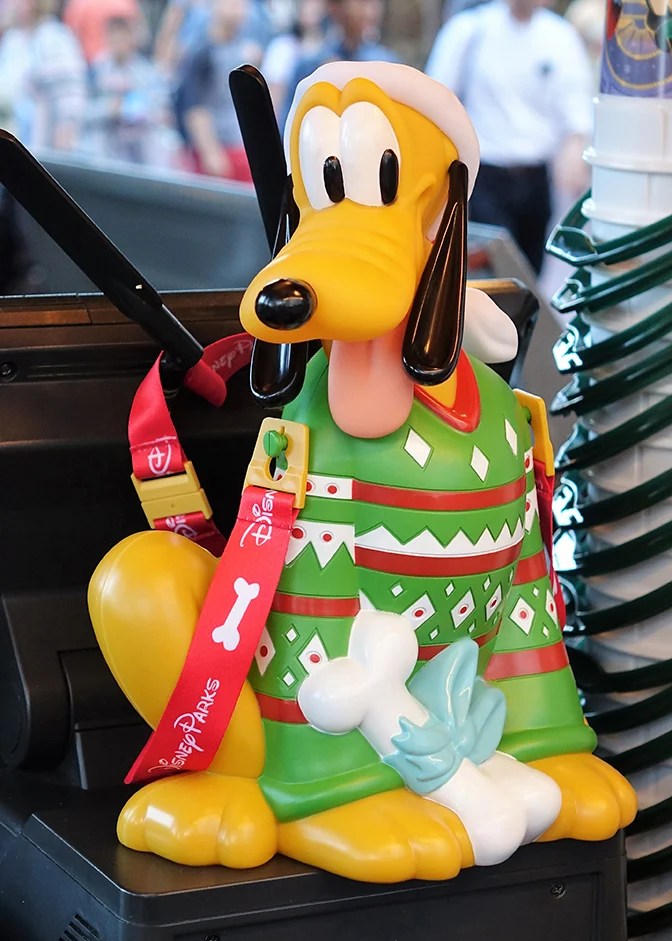 New-Pluto-Christmas-Season-Popcorn-Bucket-at-Walt-Disney-World.jpg